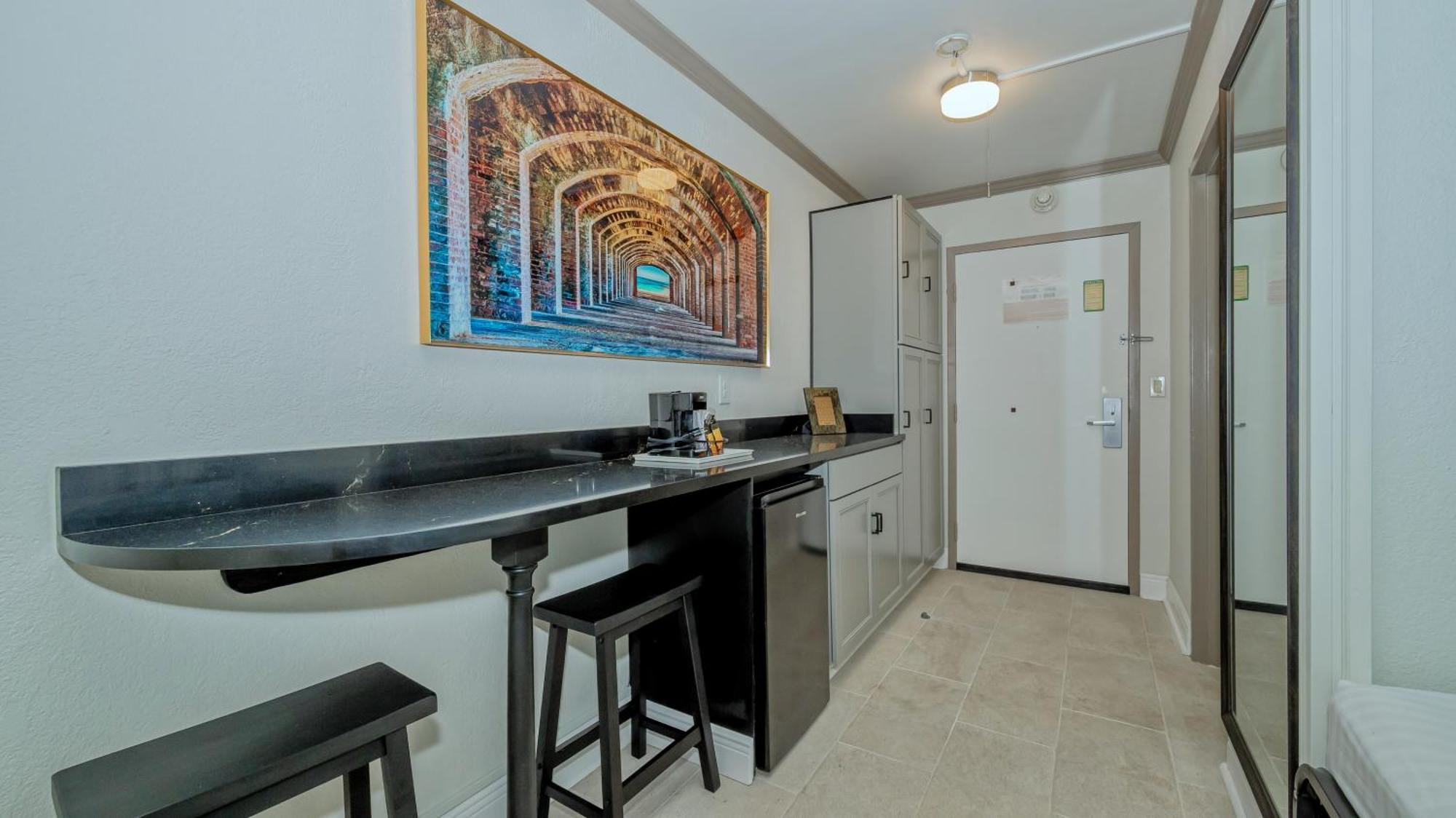 All-New Waterfront With Balcony,Pool,Tiki Bar,Gym ساراسوتا المظهر الخارجي الصورة