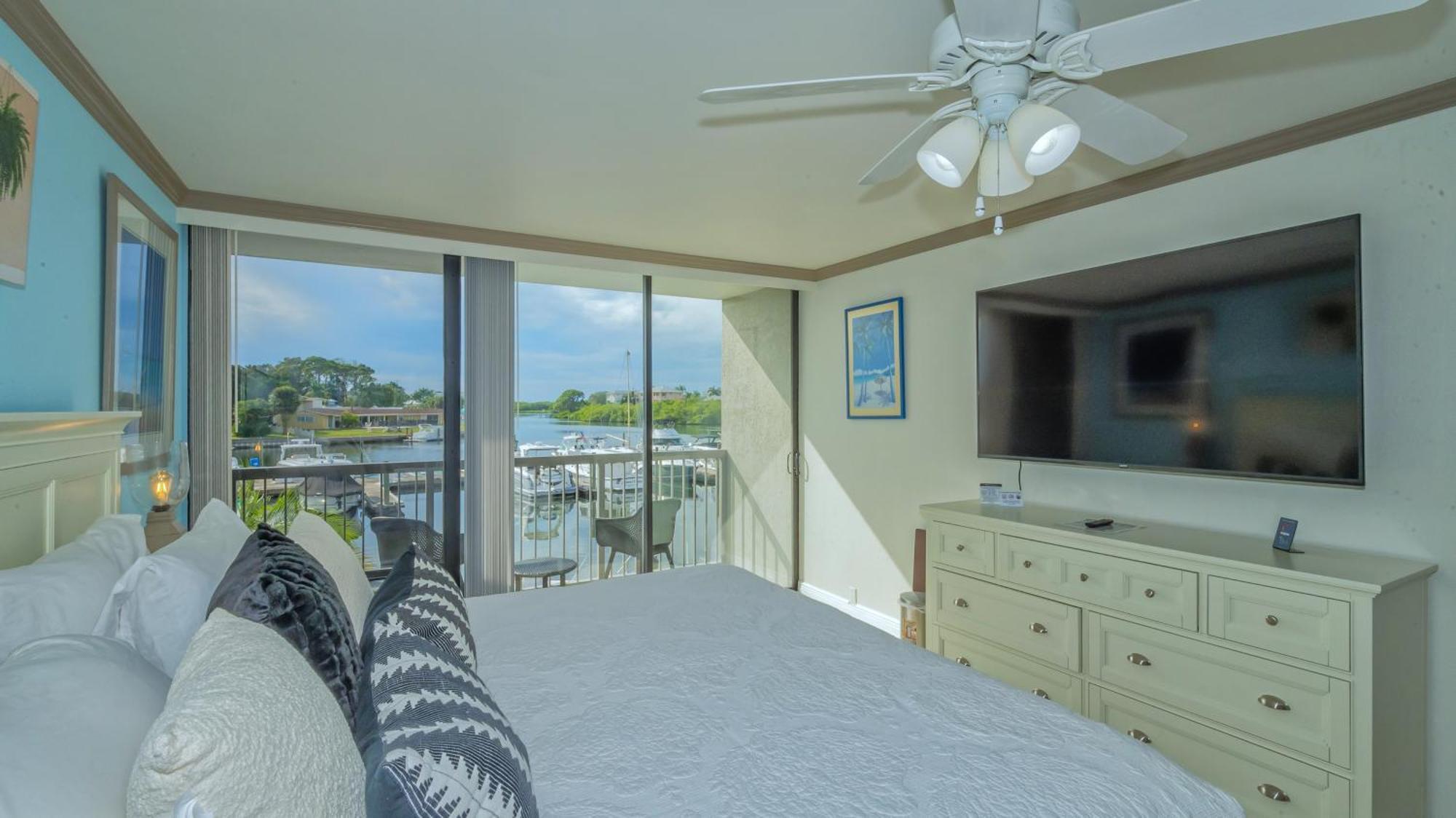 All-New Waterfront With Balcony,Pool,Tiki Bar,Gym ساراسوتا المظهر الخارجي الصورة