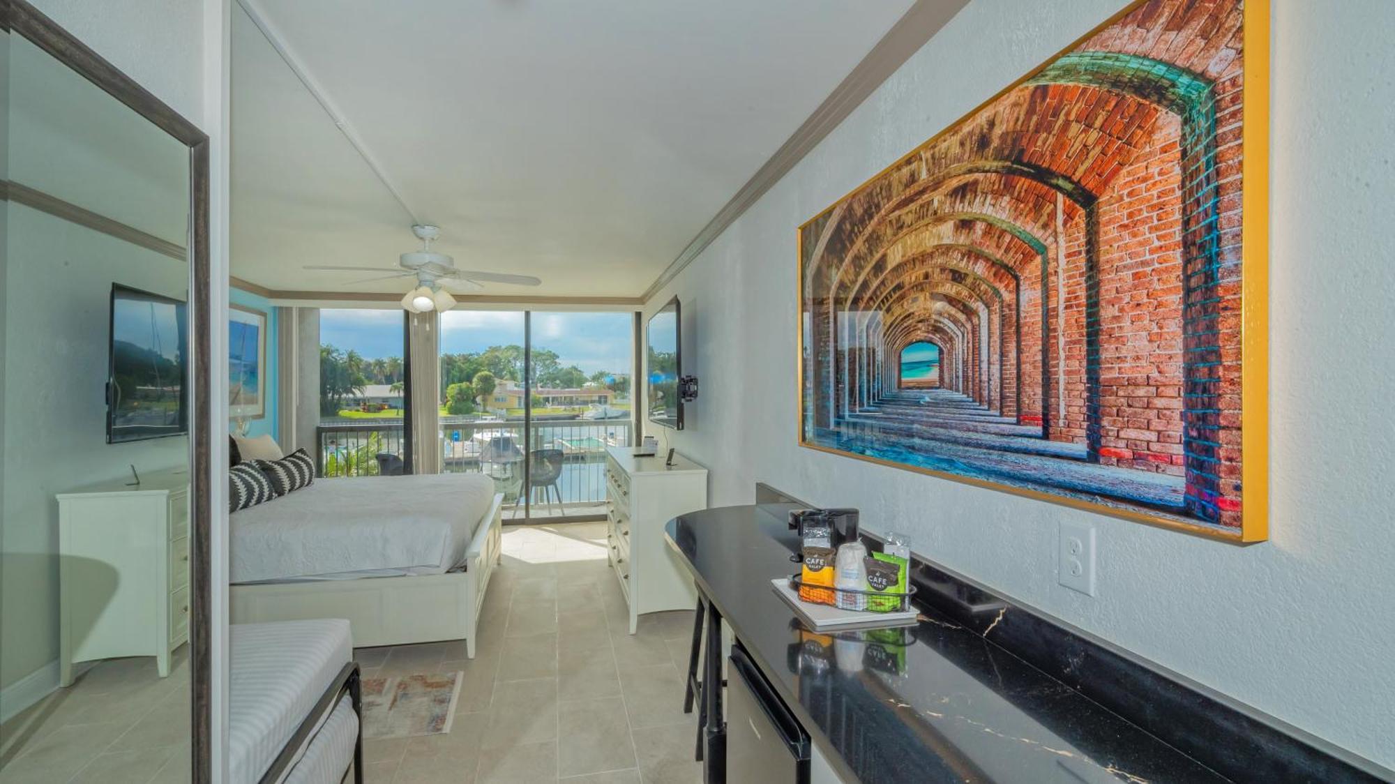 All-New Waterfront With Balcony,Pool,Tiki Bar,Gym ساراسوتا المظهر الخارجي الصورة